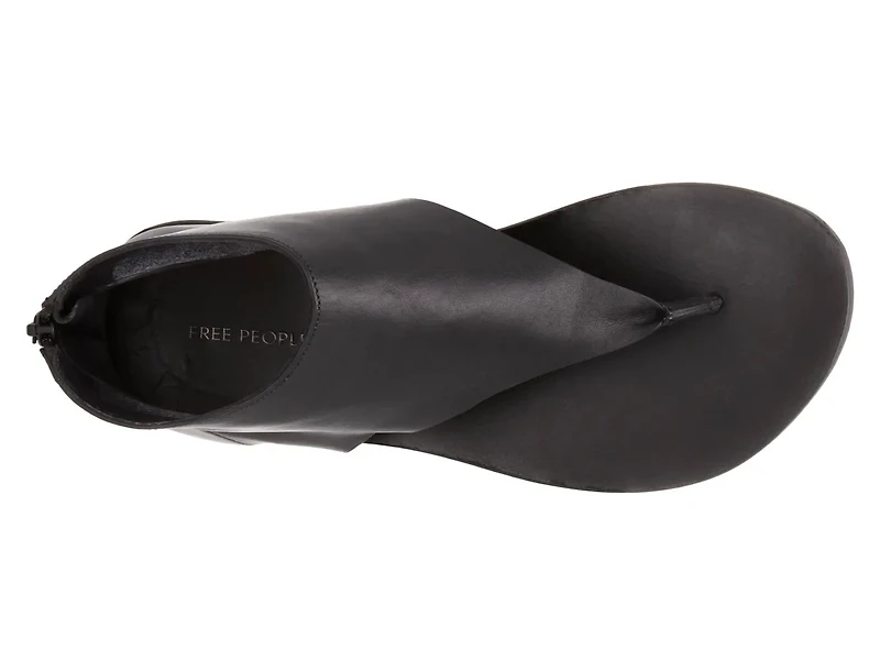 Uma Sandal
