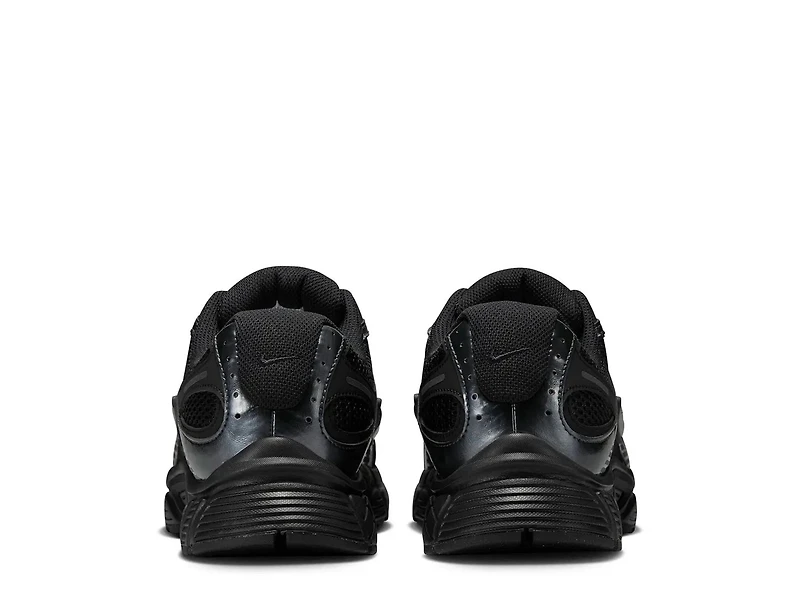 V5 RNR Sneaker