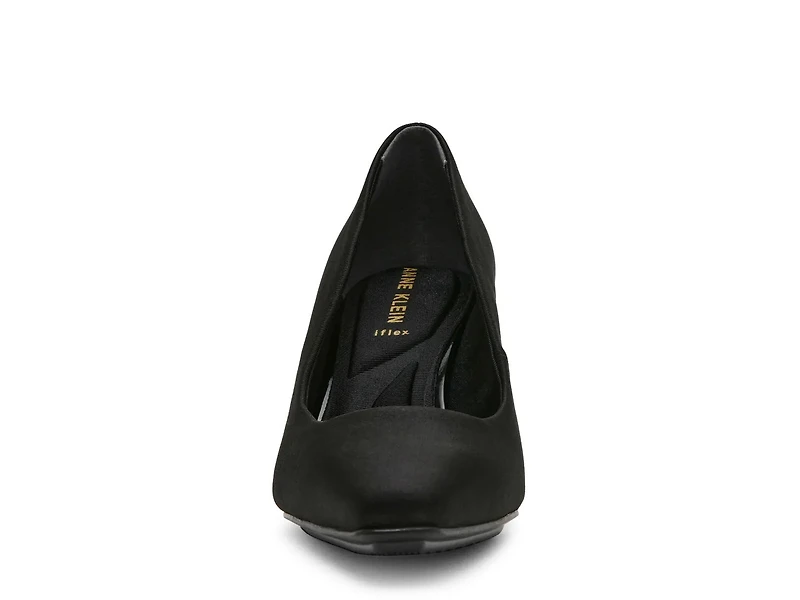 Rosalia Pump
