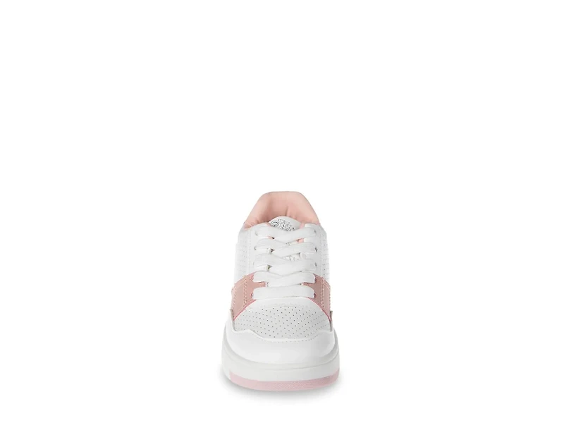 Phoebe Sneaker