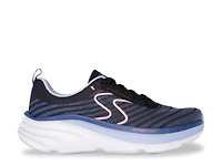 D'Lux Vapor Sneaker