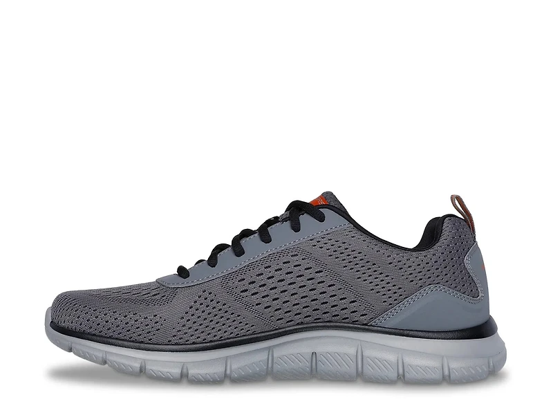 Track Leshur Sneaker