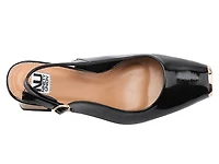 Loraine Pump