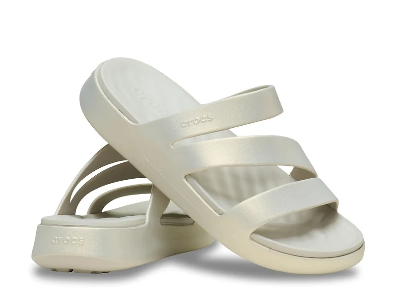Getaway Strappy Sandal - Women's