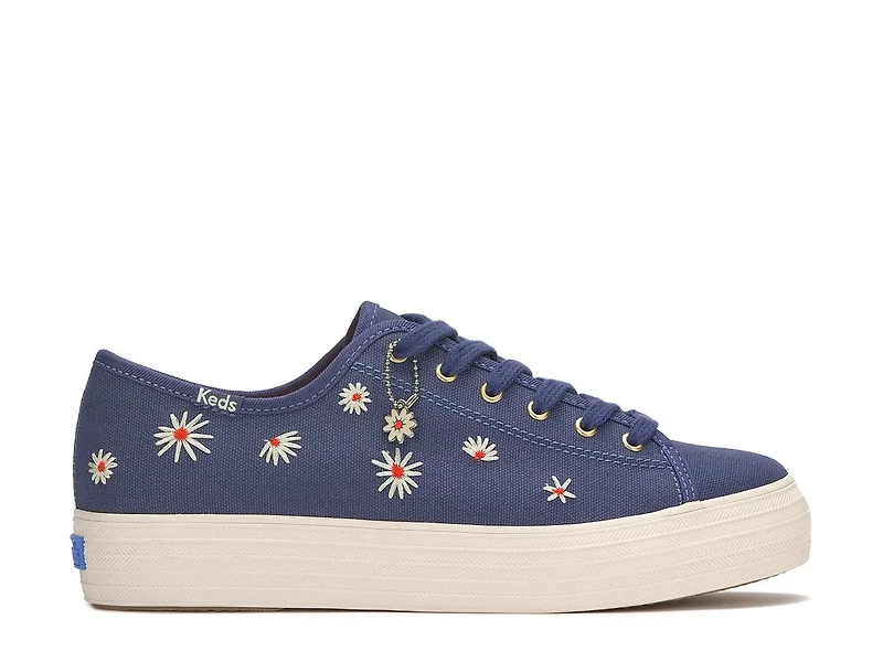 Triple Kick Sneaker
