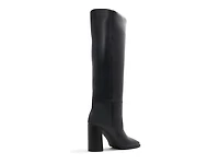 Nadiah Boot