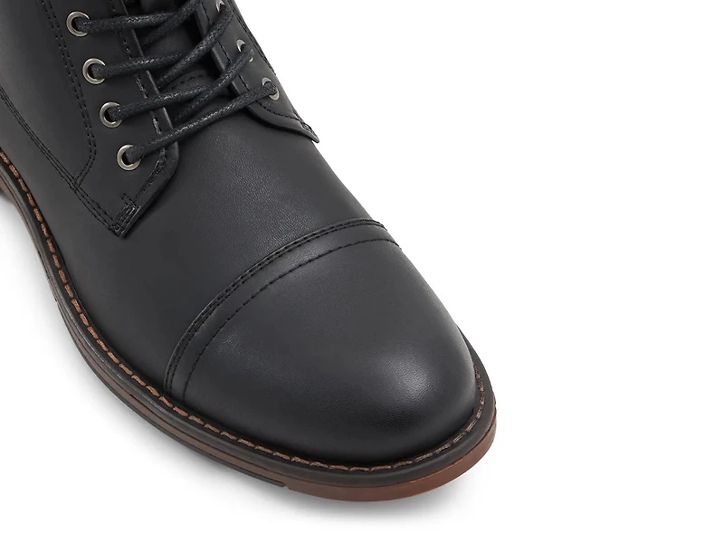 Donovann Boot