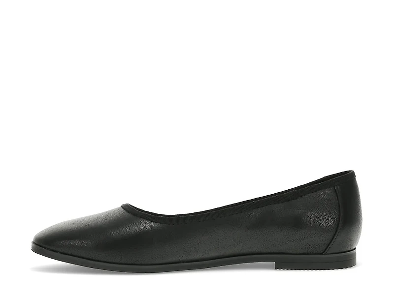 Tania Ballet Flat