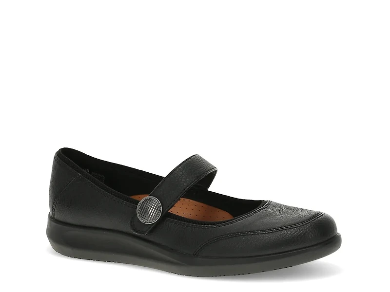 Joesie Mary Jane Flat