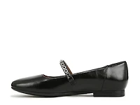 Kelly Mary Jane Flat