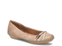 Shainna Flat