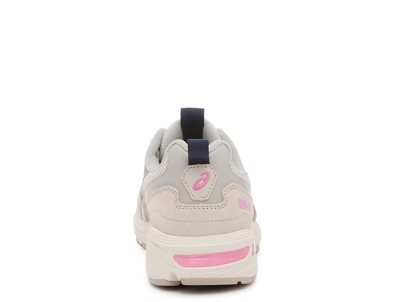 GEL-1090 v2 Sneaker