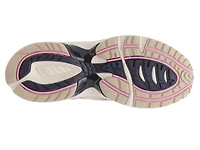 GEL-1090 v2 Sneaker