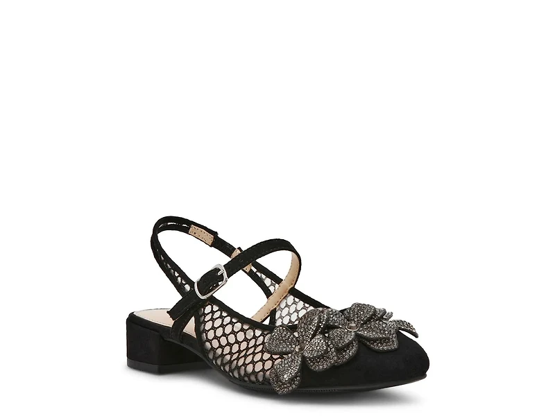Sofya Pump