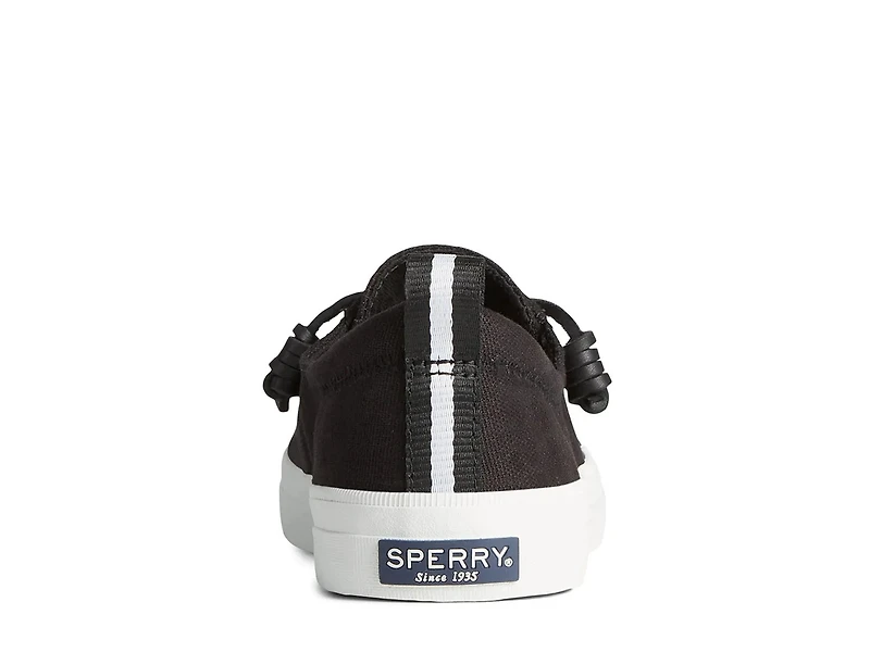 Crest Vibe Sneaker