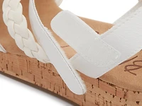 Lovely Wedge Sandal