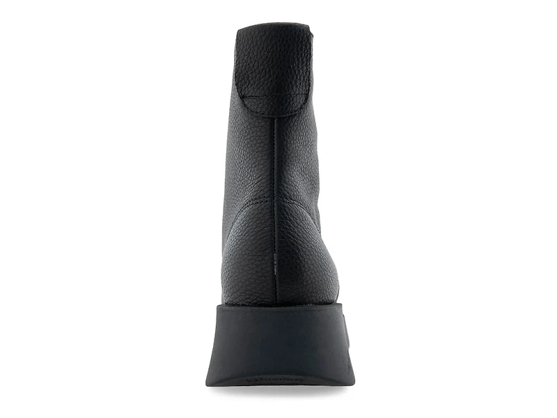 Francis Bootie