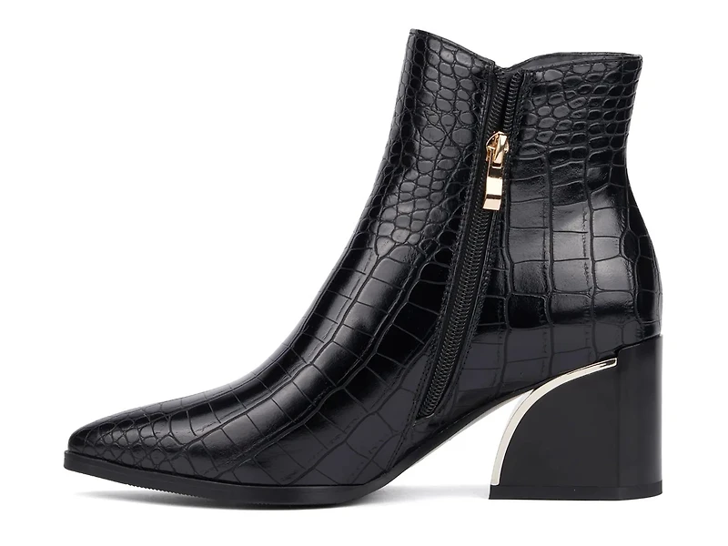 Nava Bootie