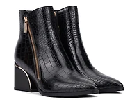 Nava Bootie