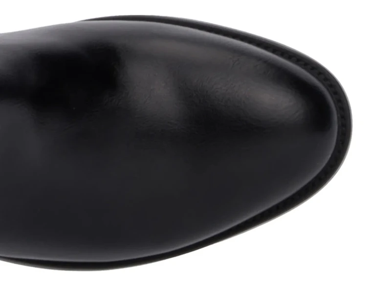 Danelle Boot