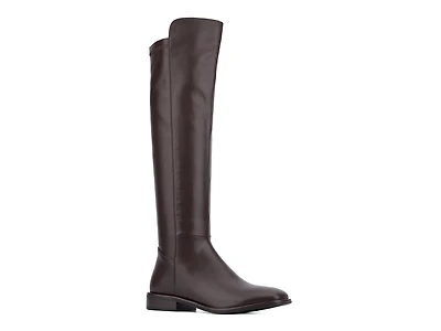 Genevieve Boot