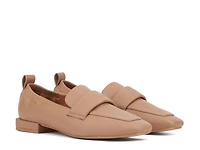 Kamella Loafer