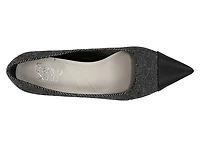 Kristina Pump