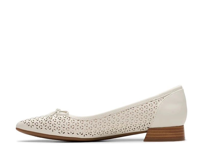 Natalyn Step Flat