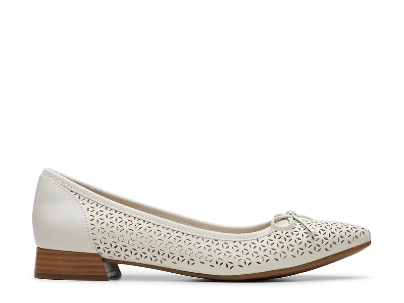 Natalyn Step Flat
