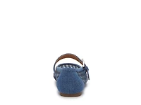Nalahni Mary Jane Flat