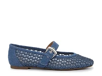 Nalahni Mary Jane Flat