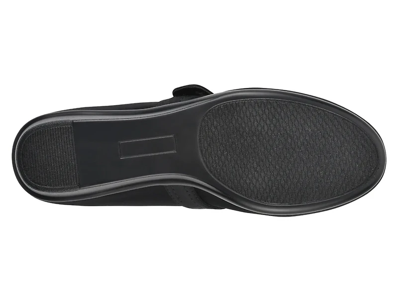 Brightly Wedge Pump