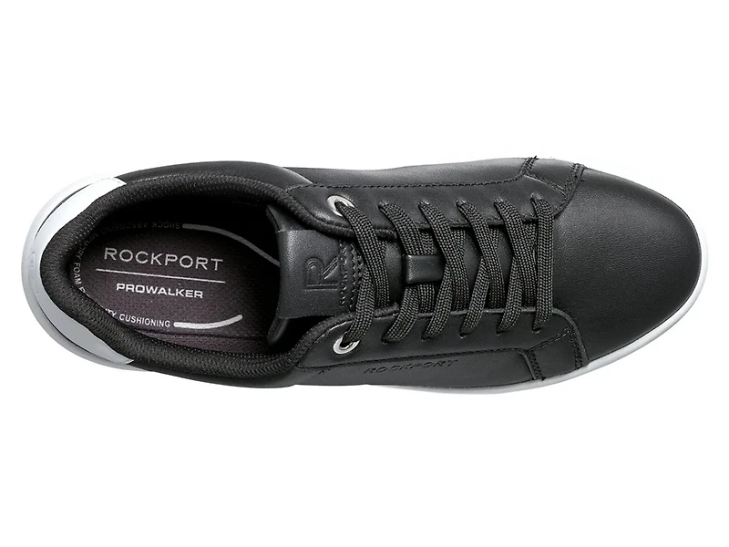 Elara Sneaker