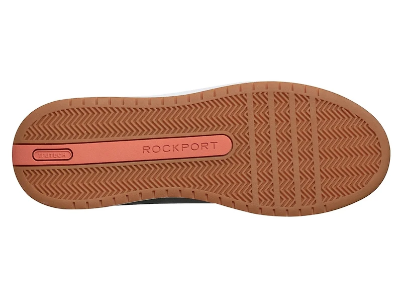 Elara Sneaker
