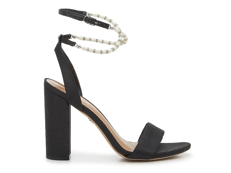 Yanelli Sandal