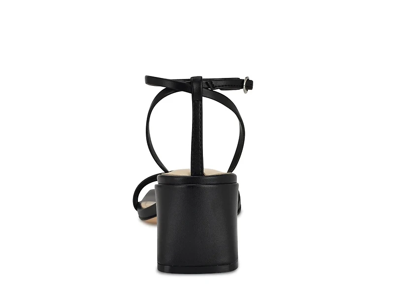 Nembae Sandal