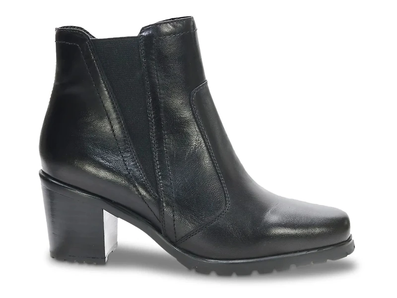 Emeris Bootie