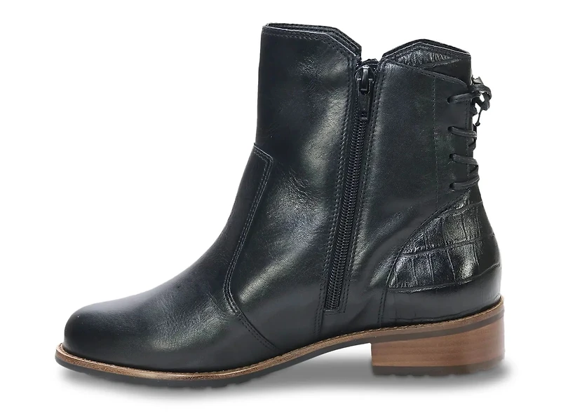 Mozart Waterproof Bootie