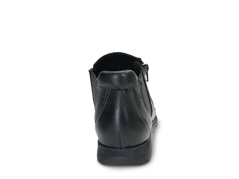 Pia Bootie