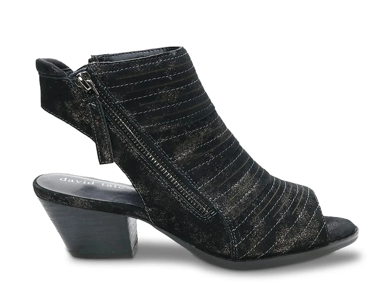 Sidney Sandal