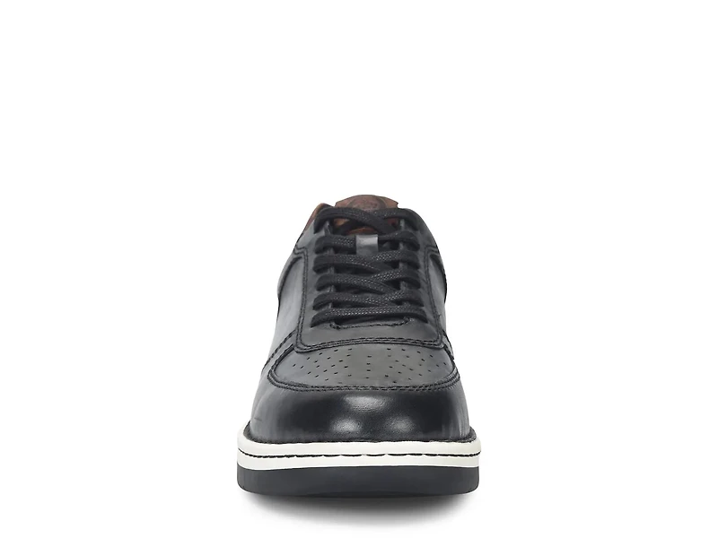 Captain Sneaker
