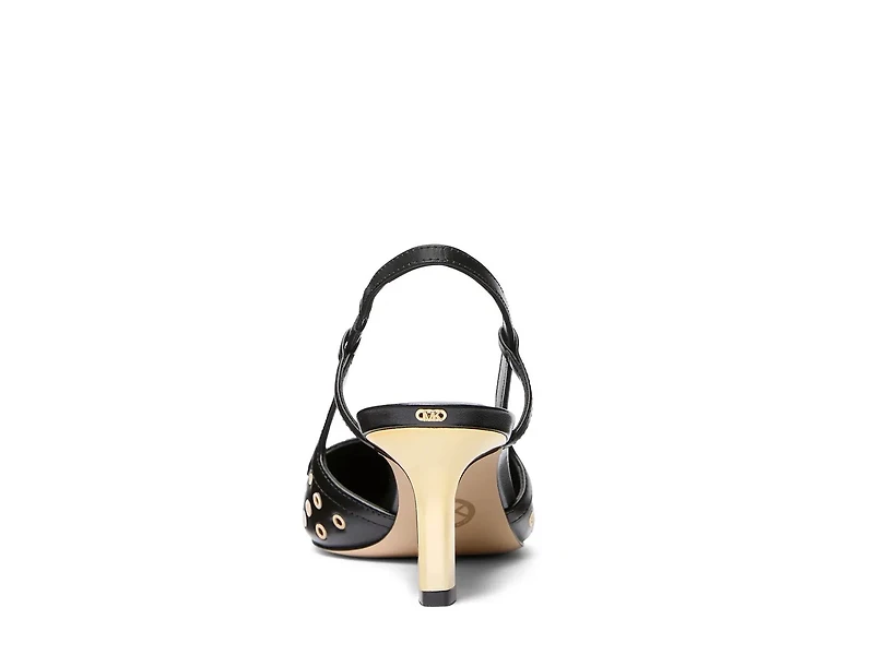 Alora Pump