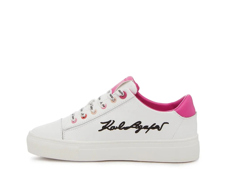 Cate Sneaker