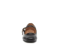 Fredi Mary Jane Flat
