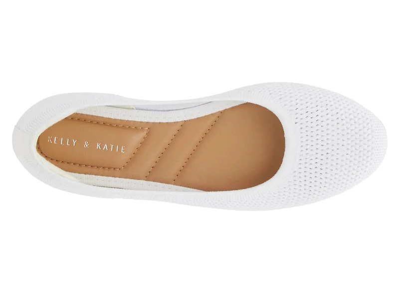 Emila Flat