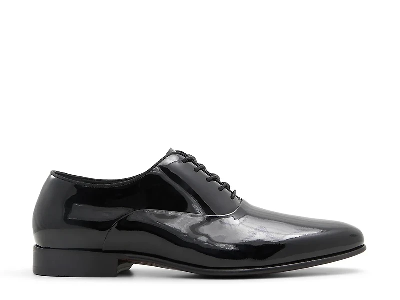 Pierce Oxford