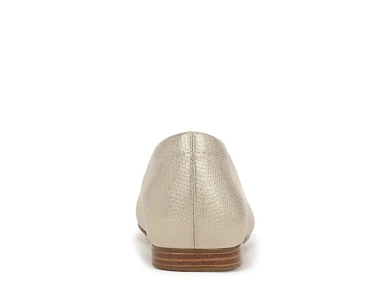 Kari Flat