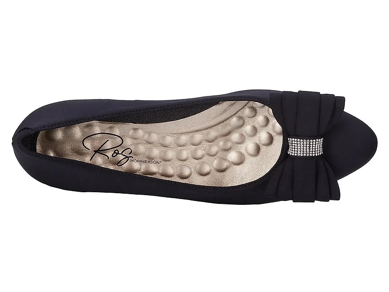 Hollie Pump