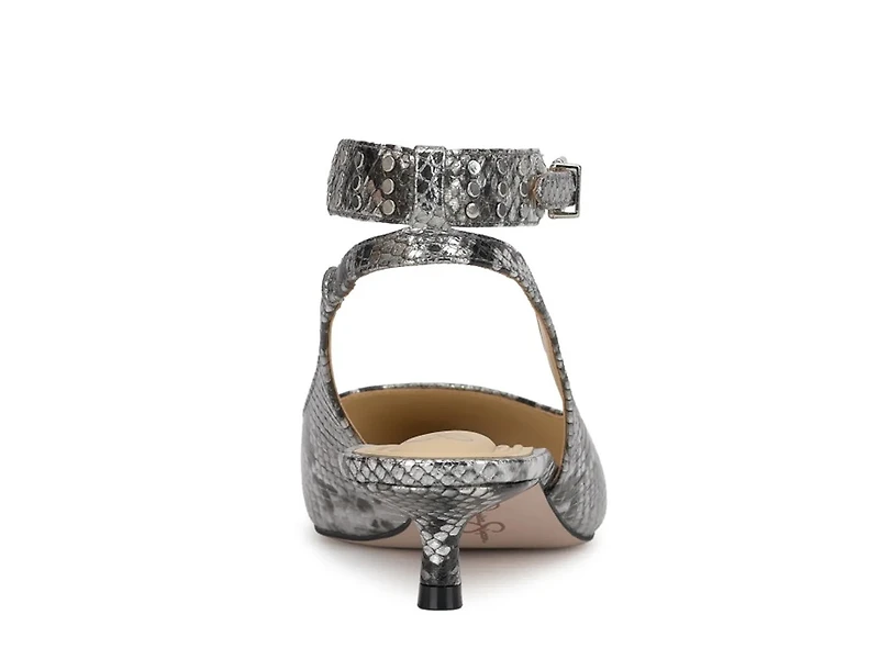 Vellana Pump