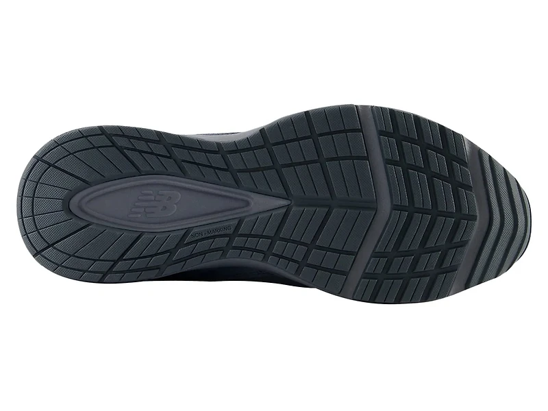 608 V5 Training Shoe